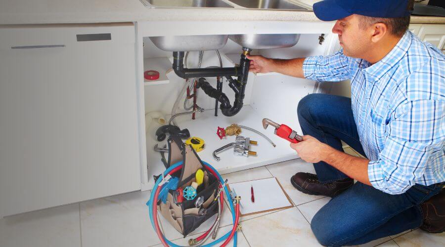 Local tankless water heater installation in Farmington, MN